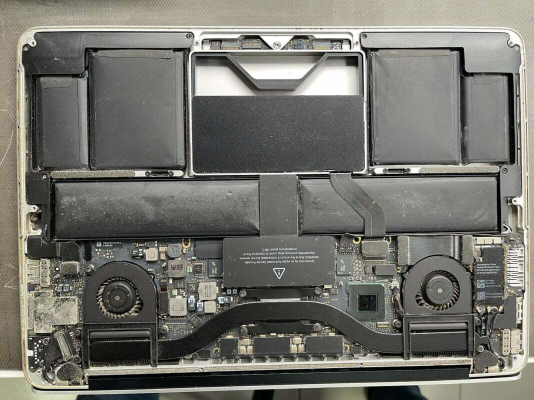 Troca da Bateria do MacBook Pro Retina 2012 a1425